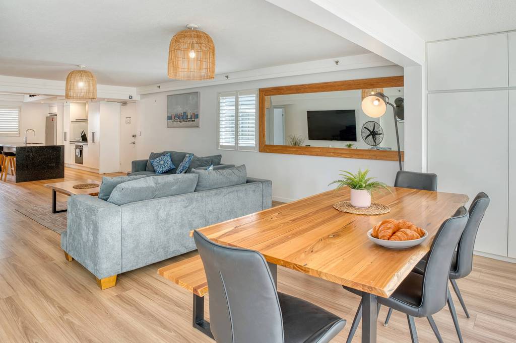 3 Bedroom First Floor apartment